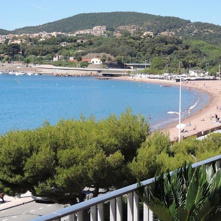 Emplacement Privilegie Pour Ce Bel Appartement Saint-Raphael  Exterior photo